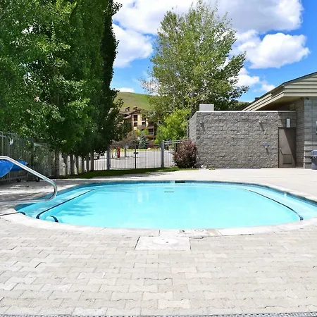 Elkhorn Studio Condo - The Clocktower